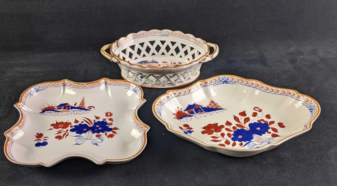 Chinese Inspired Painted 3pc Ceramic Set (1 of 11)