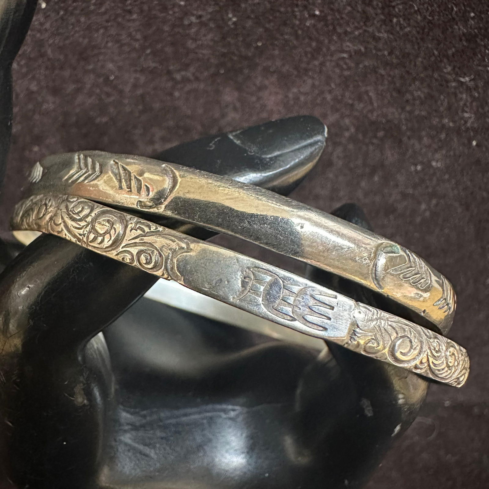 Sterling Silver Bangle Bracelets Set Etched Design Bracelet Pair O29 (1 of 9)