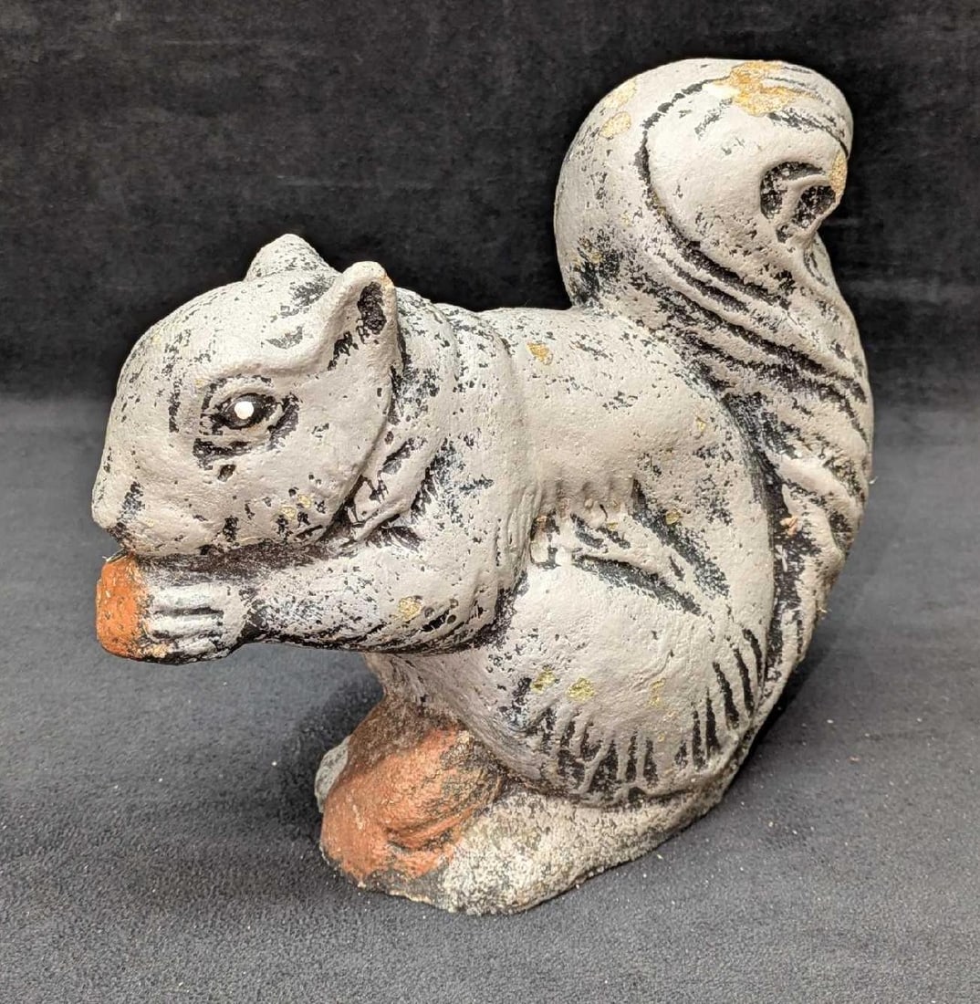 Vintage Cement Painted Sitting Squirrel Garden Statue: Vintage Cement Painted Sitting Squirrel Garden Statue. This is approx 8 1/2" x 3 1/2" x 7 5/8" and it weighs 7lbs. The statue has some chips and paint loss along with signs of wear for being outside f
