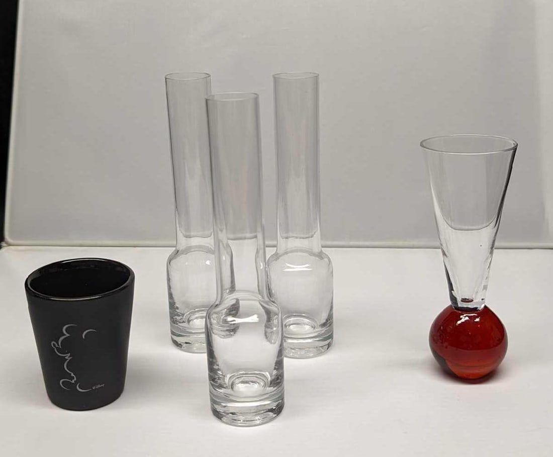 3 Vodka Shooters Mickey Mouse Shot Glass & Bubble Ball Shooter (1 of 9)