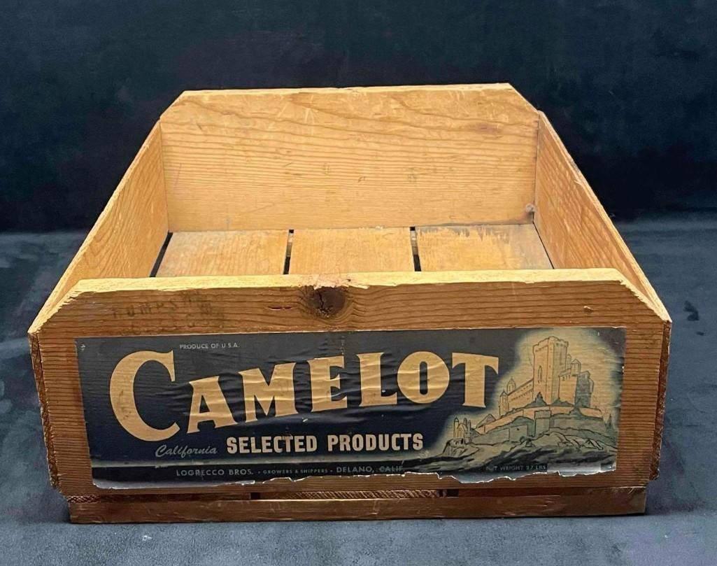 Produce of U.S.A. Camelot California Selected Products Wood Crate: This lot contains a Produce of U.S.A. Camelot California Selected Products Wood Crate. The crate is approx 17 3/4" x 15 1/4" x 6 3/4". Total weight is approx 3.5lbs. Overall the wood crate is in good