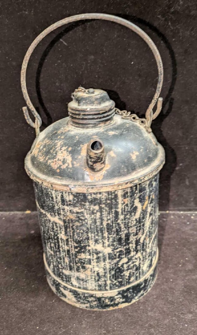 Vintage Black Metal Oil Can (1 of 7)