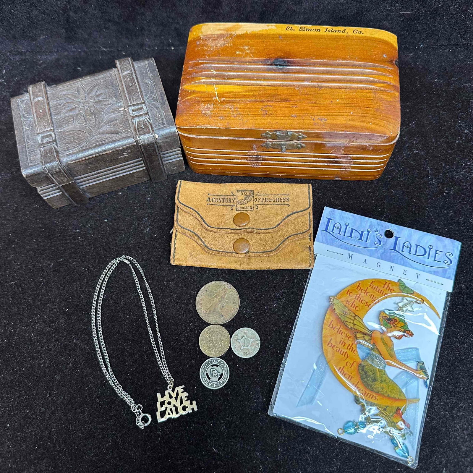 Vintage Mixed Lot Wooden Trinket Boxes 1933 Chicago Century of Progress Wallet Foreign Coins & More (1 of 7)