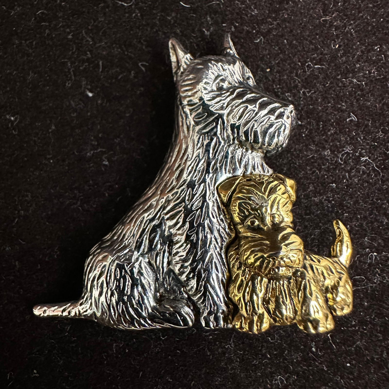 LC Brooch Scottish Terriers Dog Puppy Silver Gold Toned (1 of 4)