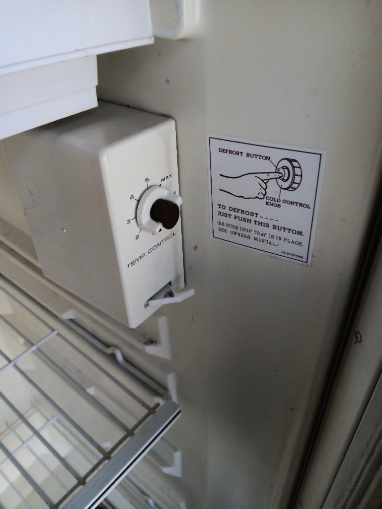 Budweiser Can Fridge - 7