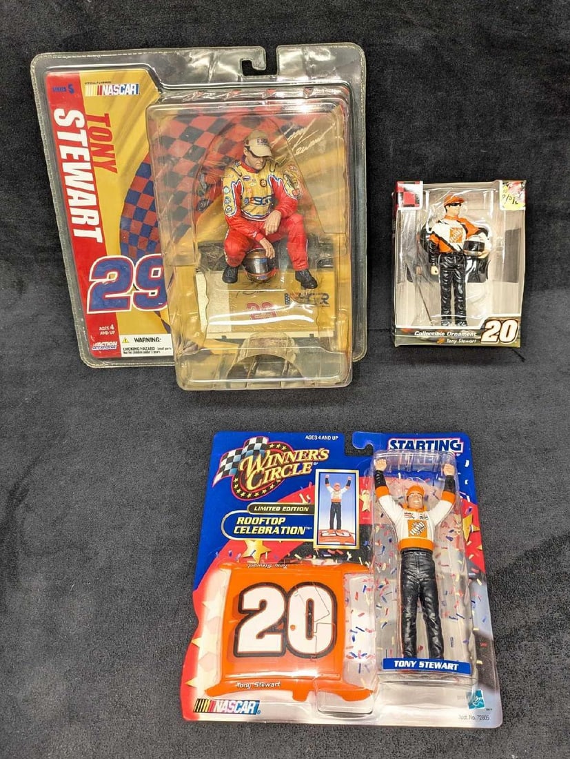 3 NASCAR Tony Stewart Figures And Ornament (1 of 5)
