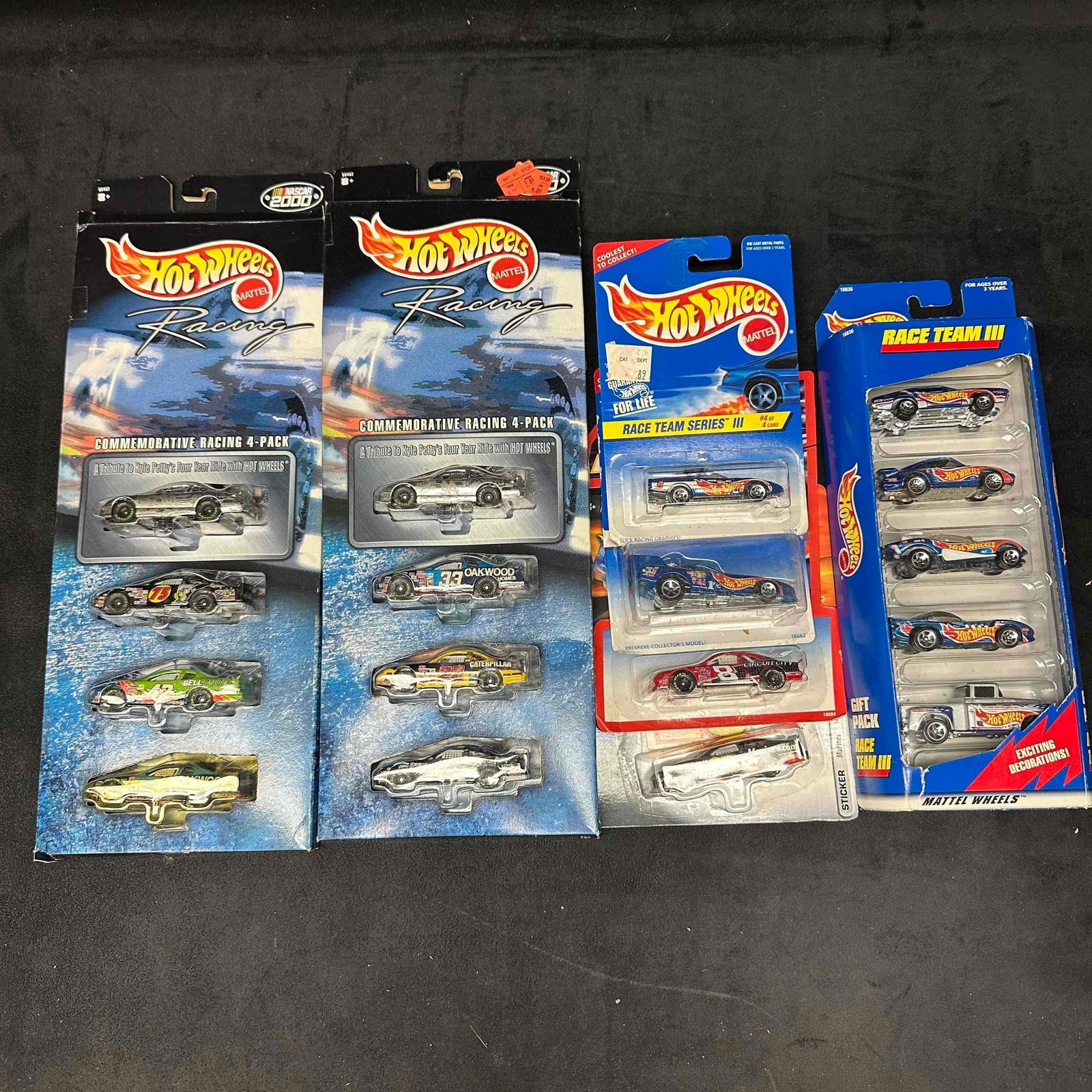 Hot Wheels Racing Commemorative and Race Team Series Lot Kyle Petty Tribute Race Team III NASCAR (1 of 6)