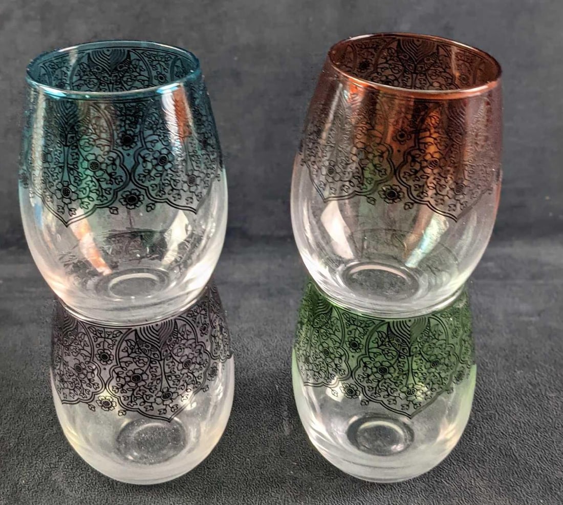 Four Stemless Wine Glasses - 7