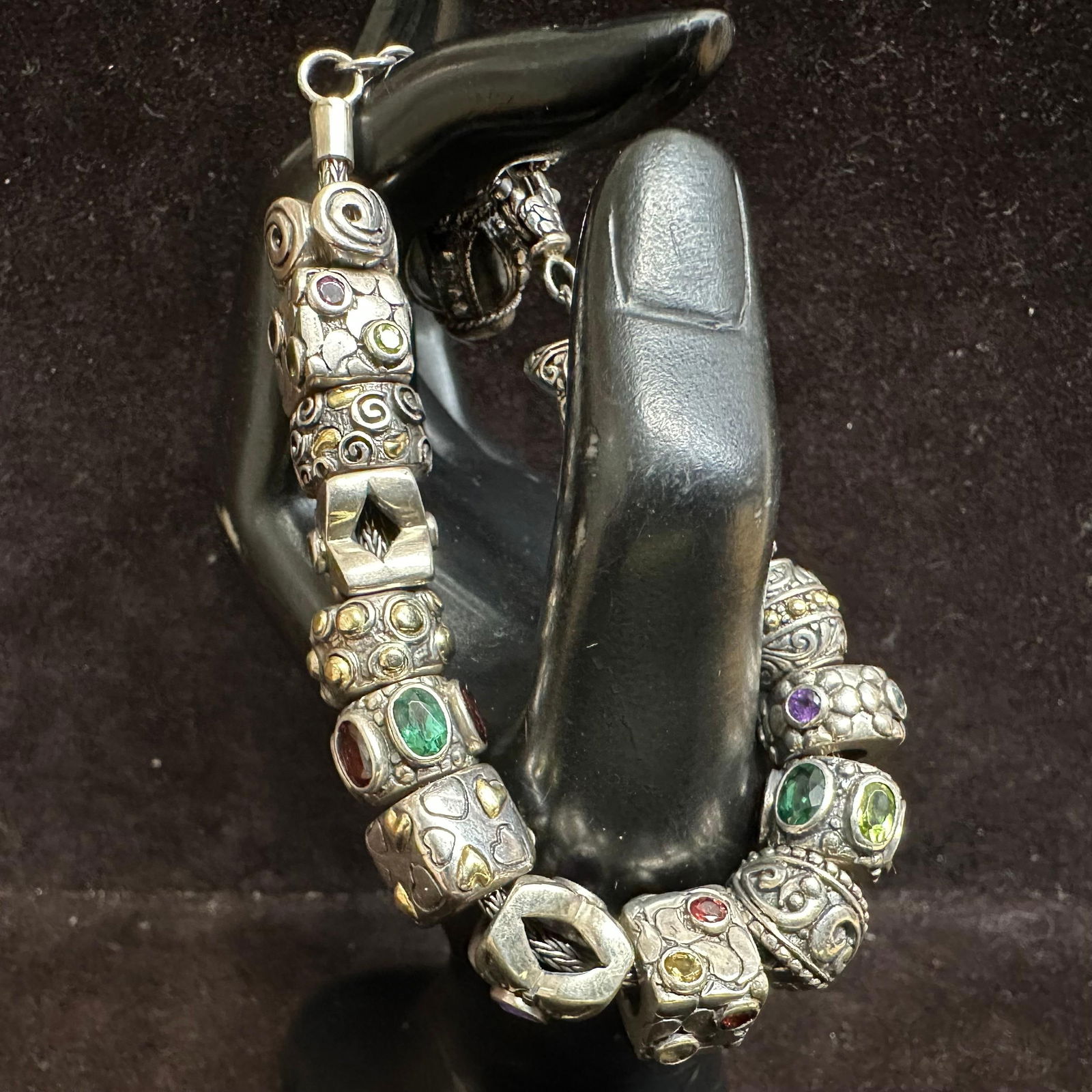 Samuel B Behnam BJC Sterling Silver and 18K Gold Multi Stone Bead Bracelet: This item is in good pre-owned, previously used/displayed condition with noticeable light wear and surface scratches. Please reference all photos for full details. This piece of jewelry has been teste