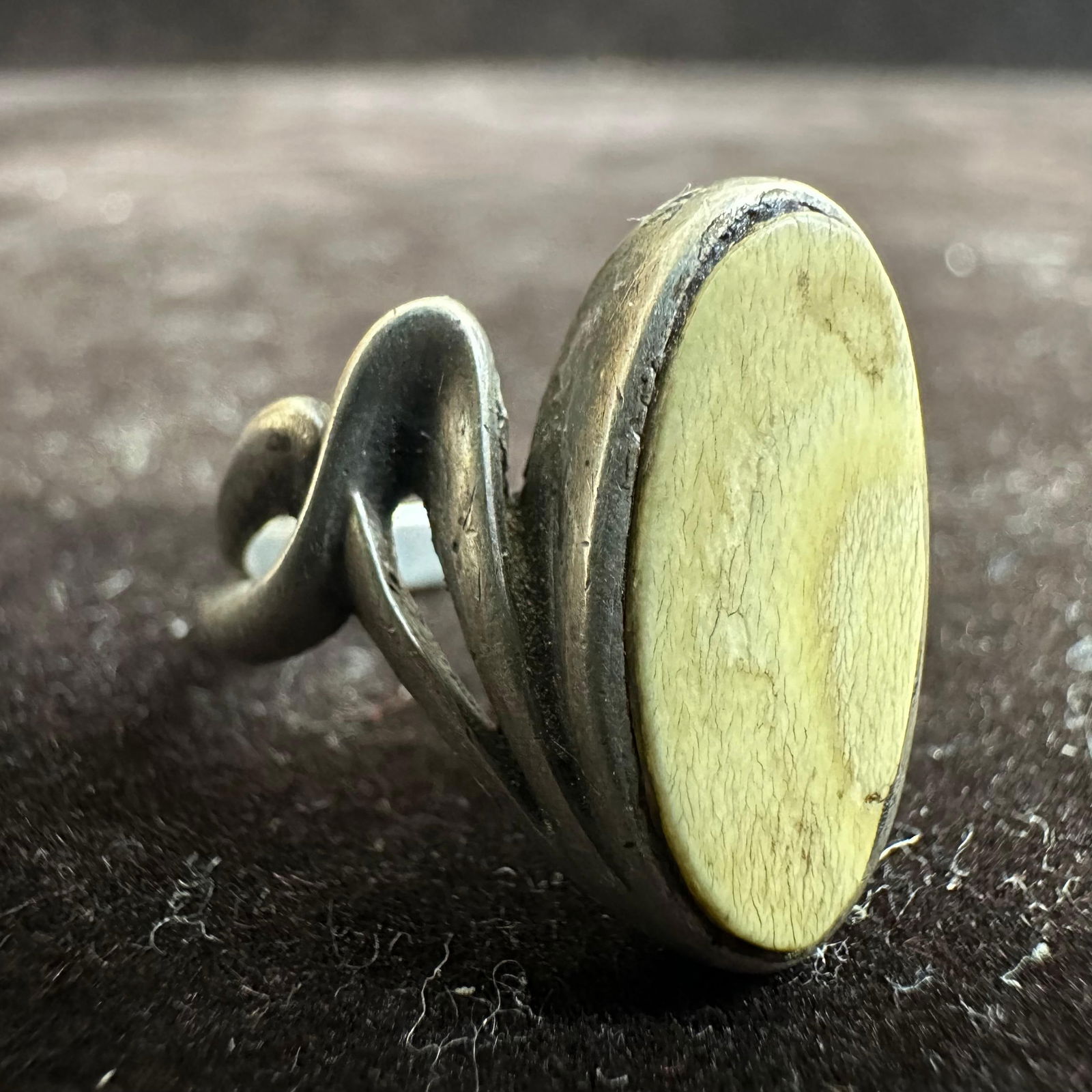 Silver Ring Wood Accent Setting Unmarked (1 of 6)