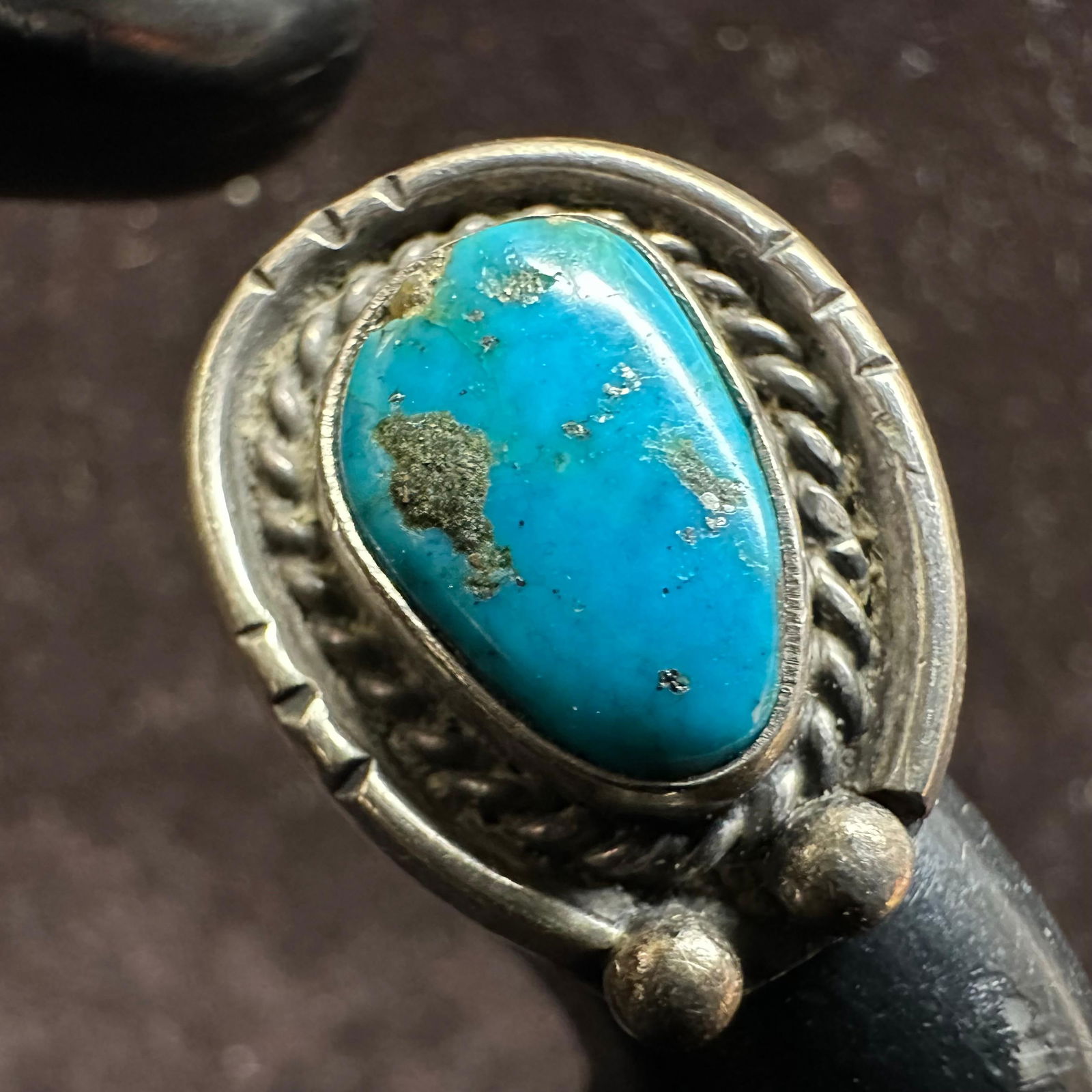 Vintage Navajo Kingman Turquoise Style Silver Statement Ring: This item is in good pre-owned, previously used/displayed condition with noticeable light wear and surface scratches. Please reference all photos for full details. This piece of jewelry has been
