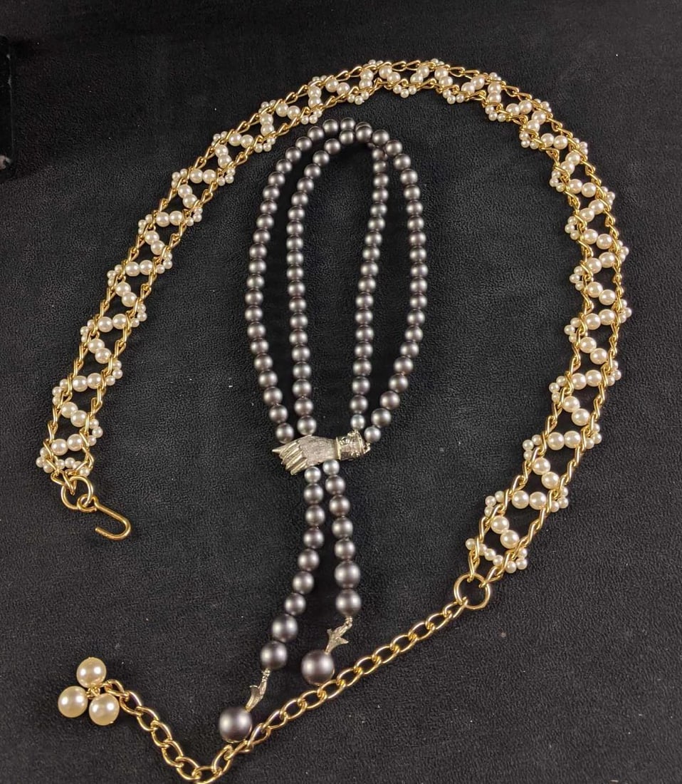 Assorted Faux Pearl Accessories (1 of 7)