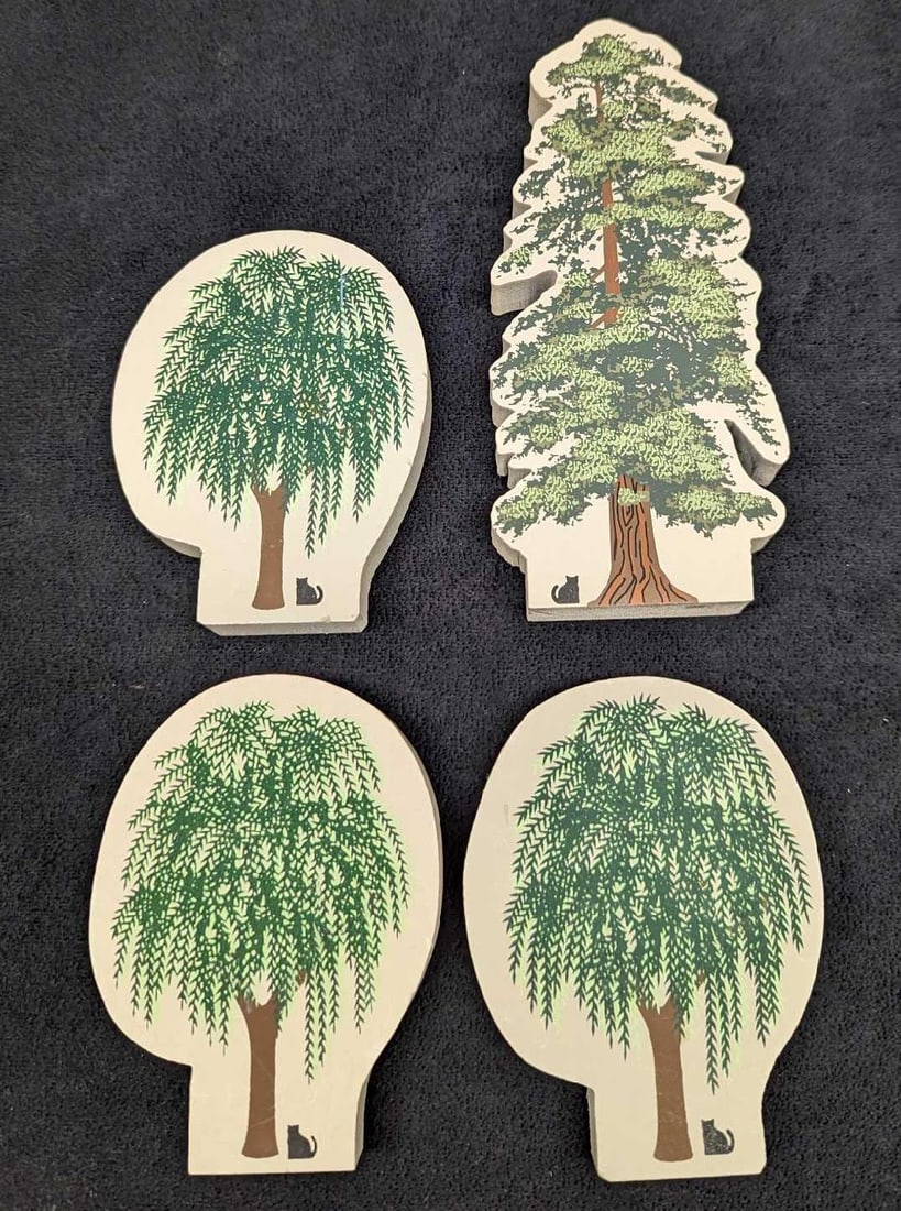 4 Cat's Meow Wood Willow & Redwood Trees: 4 Cat's Meow Wood Willow & Redwood Trees. This lot includes: (3) Weeping Willow Trees. Each is approx 3 1/4" x 3/4" x 4". One has sticky residue on the backing. (1) #287 - Redwood