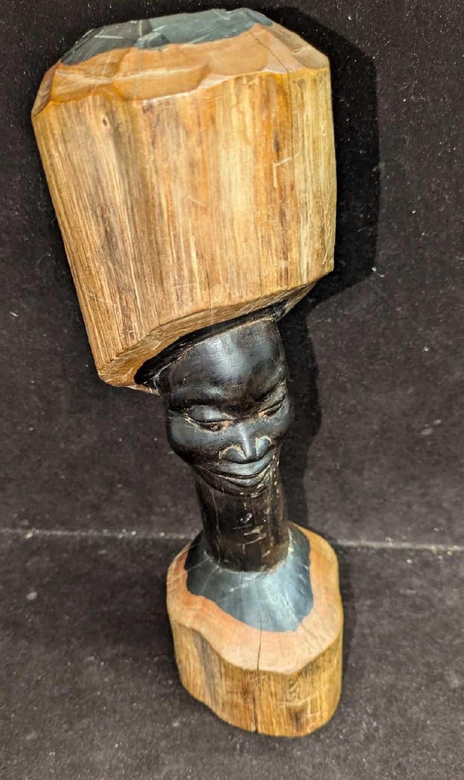 Vintage Hand Carved African Style Ebony Female Bust B: Vintage Hand Carved African Style Ebony Female Bust B. This is approx 4 1/2" x 4 1/2" x 10" and it weighs 3.28lbs. The maker and date of creation is unknown.