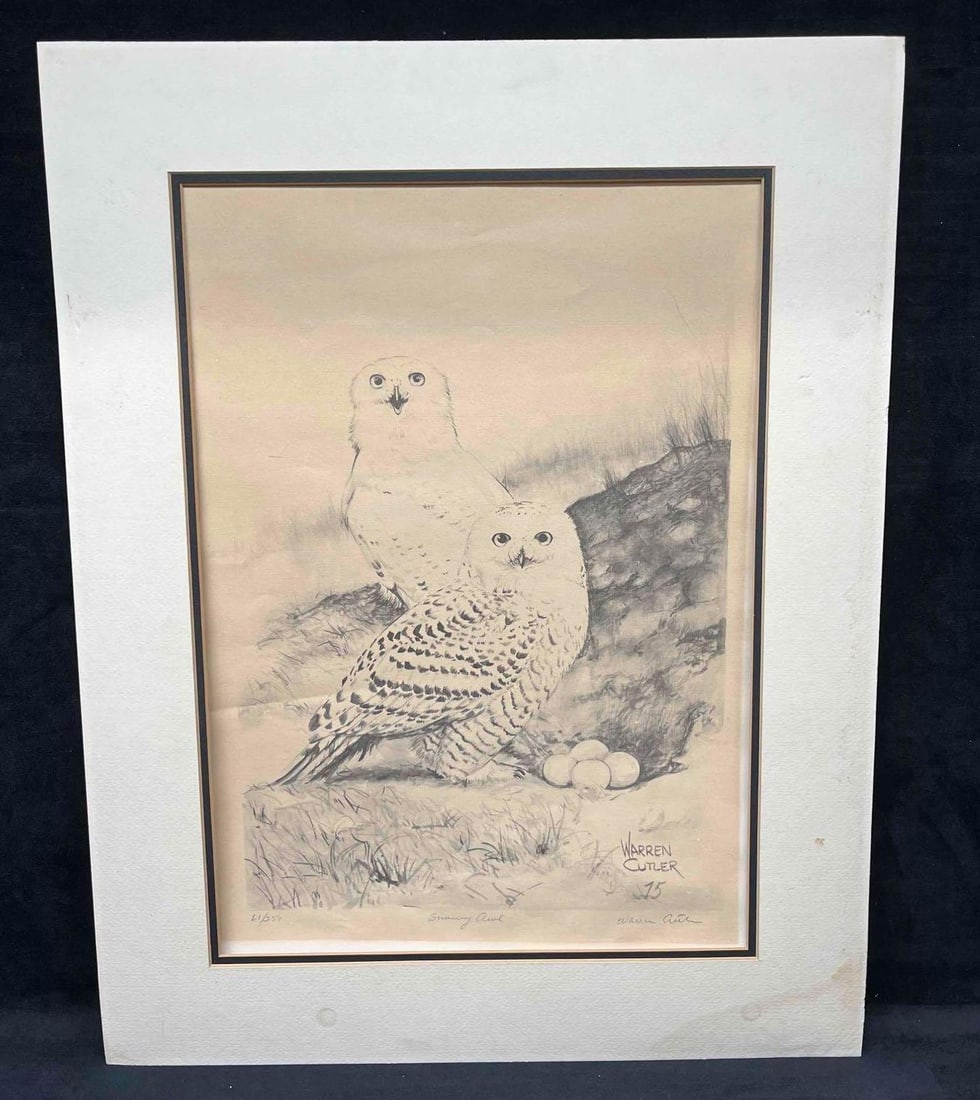 Signed & Numbered Warren Cutler Print "Snowy Owl" (R72): This lot contains a Signed & Numbered Warren Cutler Print "Snowy Owl" (R72). It is approx 24 1/2" x 19 1/4" and it weighs about 9.4oz. Overall the print is in good used condition with some wear/y
