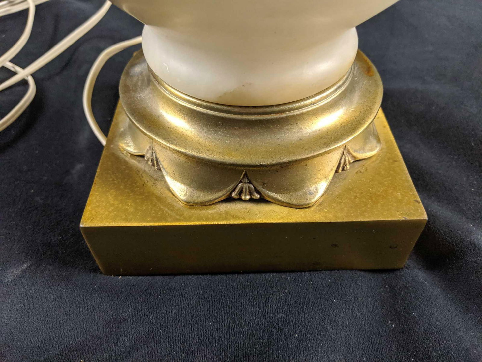 Retro Marble Table Lamp - 9