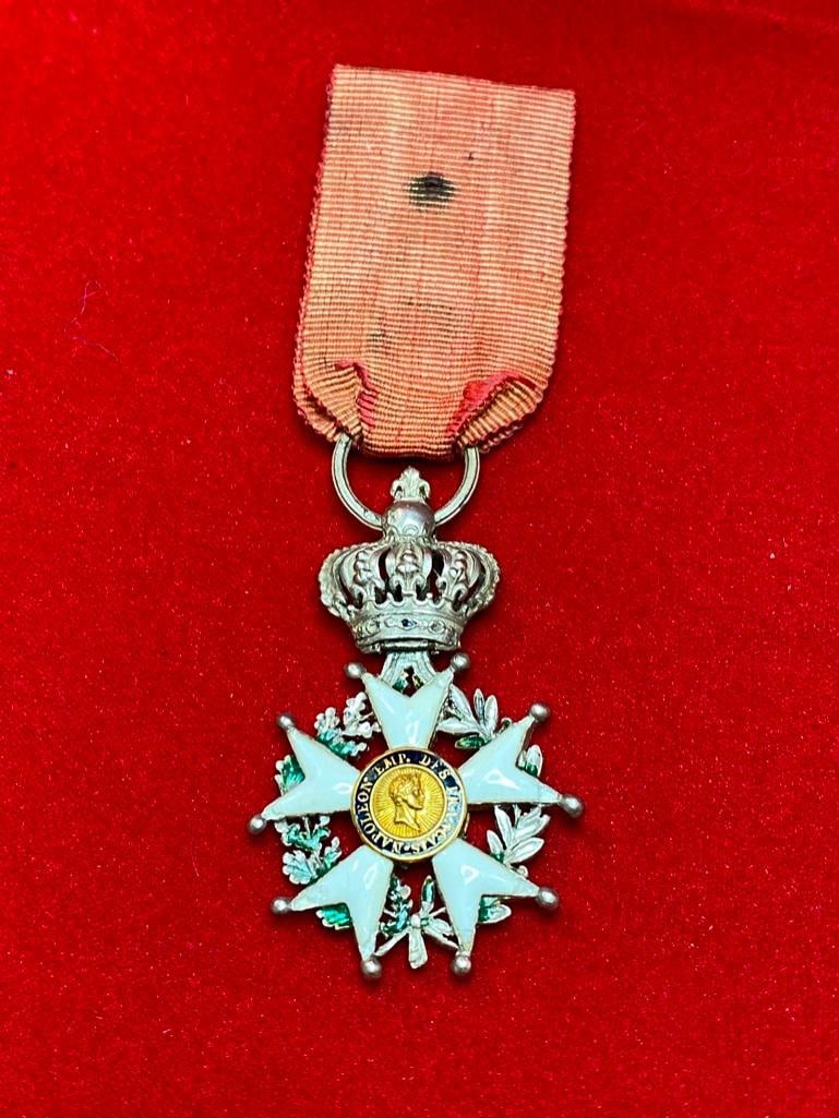 Second Republic Reduced Legion D'Honneur Medal (1 of 4)