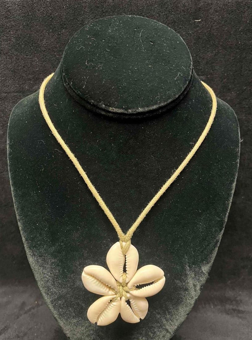 Random Bundle Of String Chain Necklaces - 7