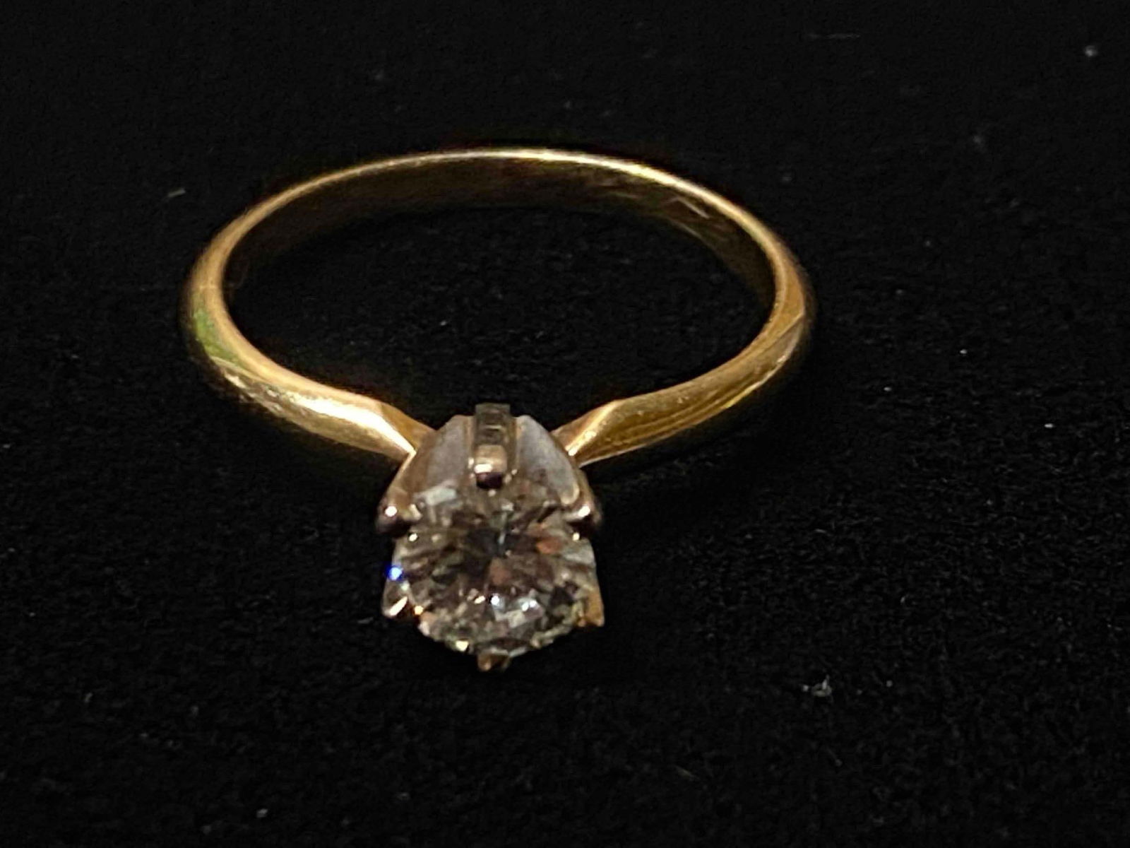 Vintage Natural VS .63 ct Diamond 14K Engagement Solitaire Ring: Vintage Natural VS .63 ct Diamond 14K Engagement Solitaire Ring Yellow Gold 14K (Tested)Ring Size 6.25Round Diamond (Tested).63 ct H-G In Color VS1-VV2 