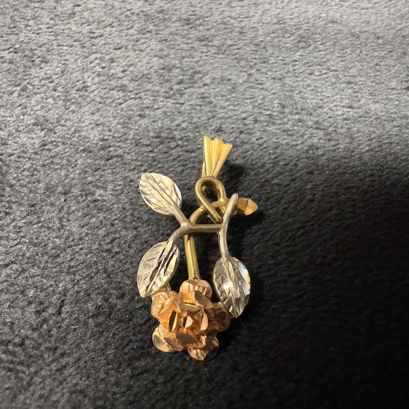 Flower Rose Floral Pendant 10K Gold Necklace Charm (1 of 11)