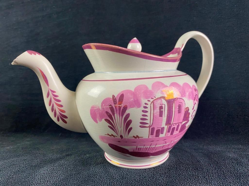 Antique Early Sunderland Pink Lustreware Teapot: Antique Early Sunderland Pink Lustreware Teapot Pink Lustreware porcelain teapot from the early 1800s, made in England. These porcelain sets with the trademark pink pearlescent designs were popular a