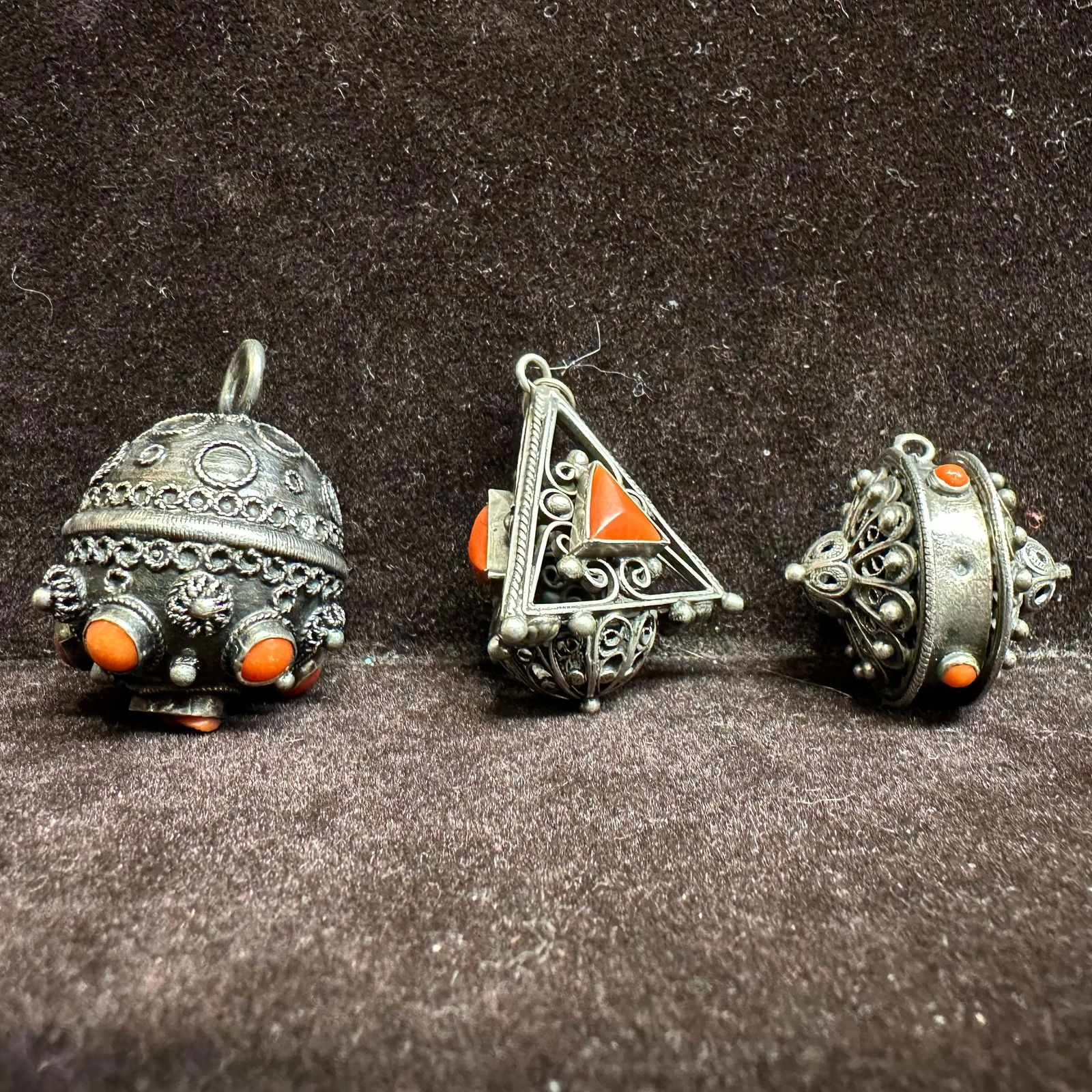 Etruscan Revival Style Carved Red Coral Cameo Silver Fob Charm Set T38: This item is in good pre-owned, previously used/displayed condition with noticeable light wear and surface scratches. Please reference all photos for full details. This piece of jewelry has been