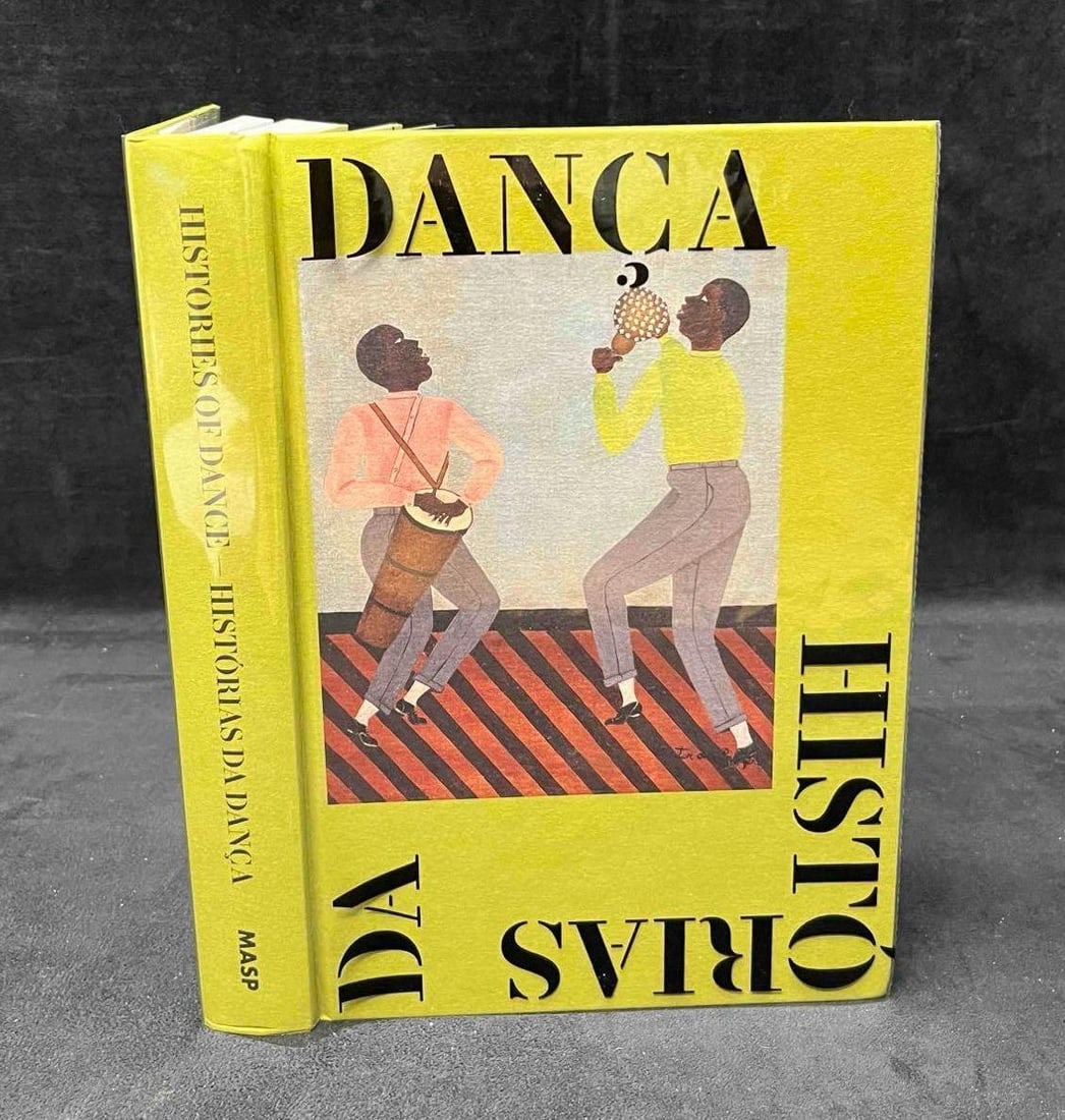 Hardcover Copy Histories Of Dance Edited And Curated By Adriano Pedrosa: This lot contains a Hardcover Copy Histories Of Dance Edited And Curated By Adriano Pedrosa Julia Bryan-Wilson And Olivia Ardui. It is approx. 10" x 7" x 1 1/2". Total weight is 2.3lbs. Overall the Bo