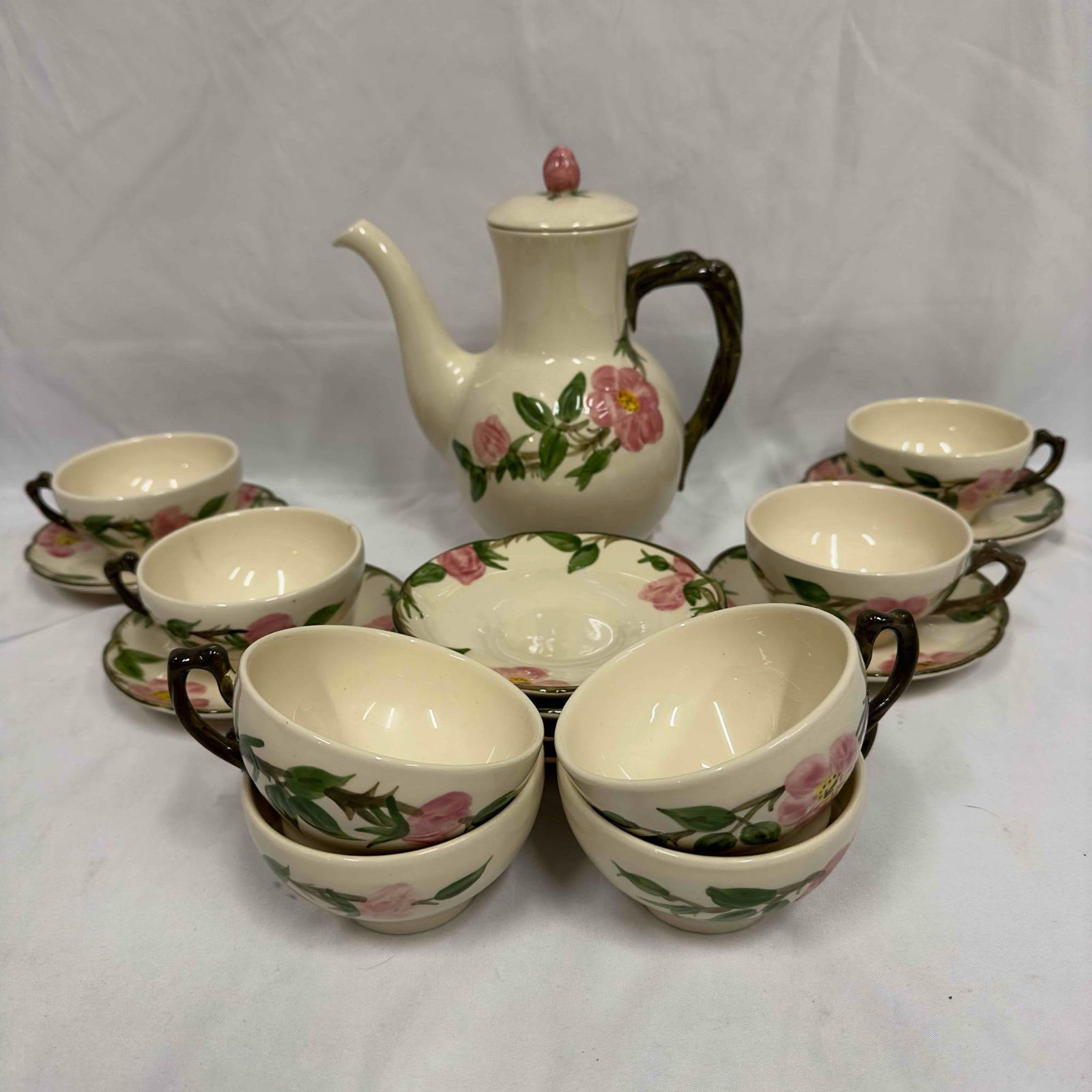 Franciscan Desert Rose 17 Piece Coffee Pot Teapot Tea Cups Plates Dishes Set (1 of 11)