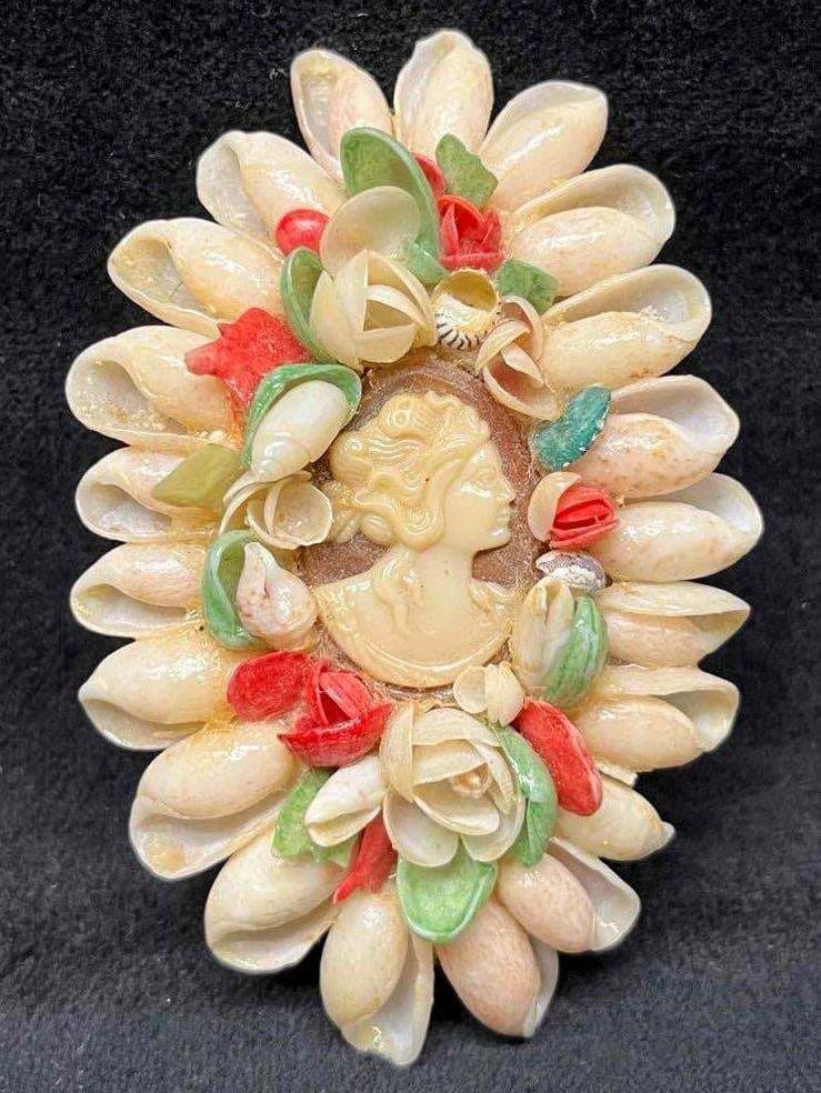 Vintage Hand Painted Cameo Shell Brooch (1 of 8)