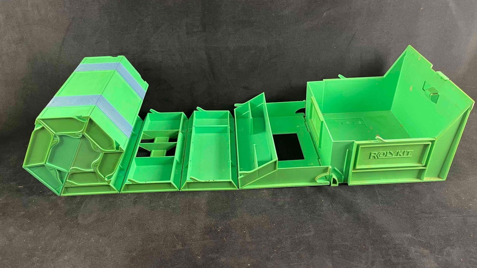 90s Rolykit Deluxe Large Storage Organizer: 90s Rolykit Deluxe Large Storage Organizer This is a 1990s invention called the Rolykit. The Rolykit is described as portable storage to keep small desk or craft items. The kit in this listing is