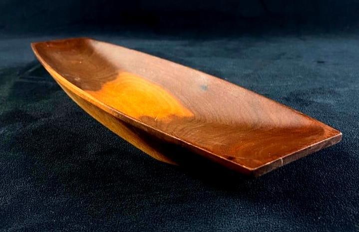 Acacia Wood Canoe Bowl (1 of 7)