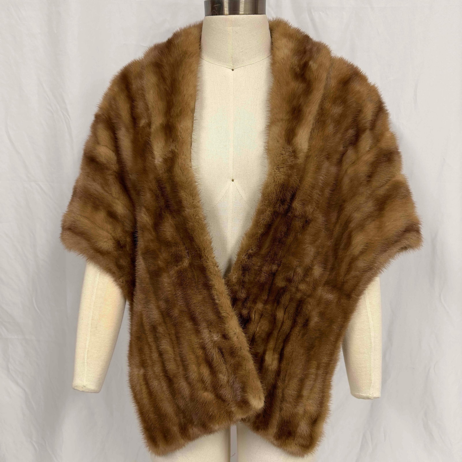 Marshall Field Light Brown Mink Fur Cape Capelet Monogram Personalized R34: Marshall Field Light Brown Mink Fur Cape Capelet Monogram Personalized R34. Monogram initials personalization, ECE, on the interior. Two small interior pockets. Noticeable imperfections with tears nee
