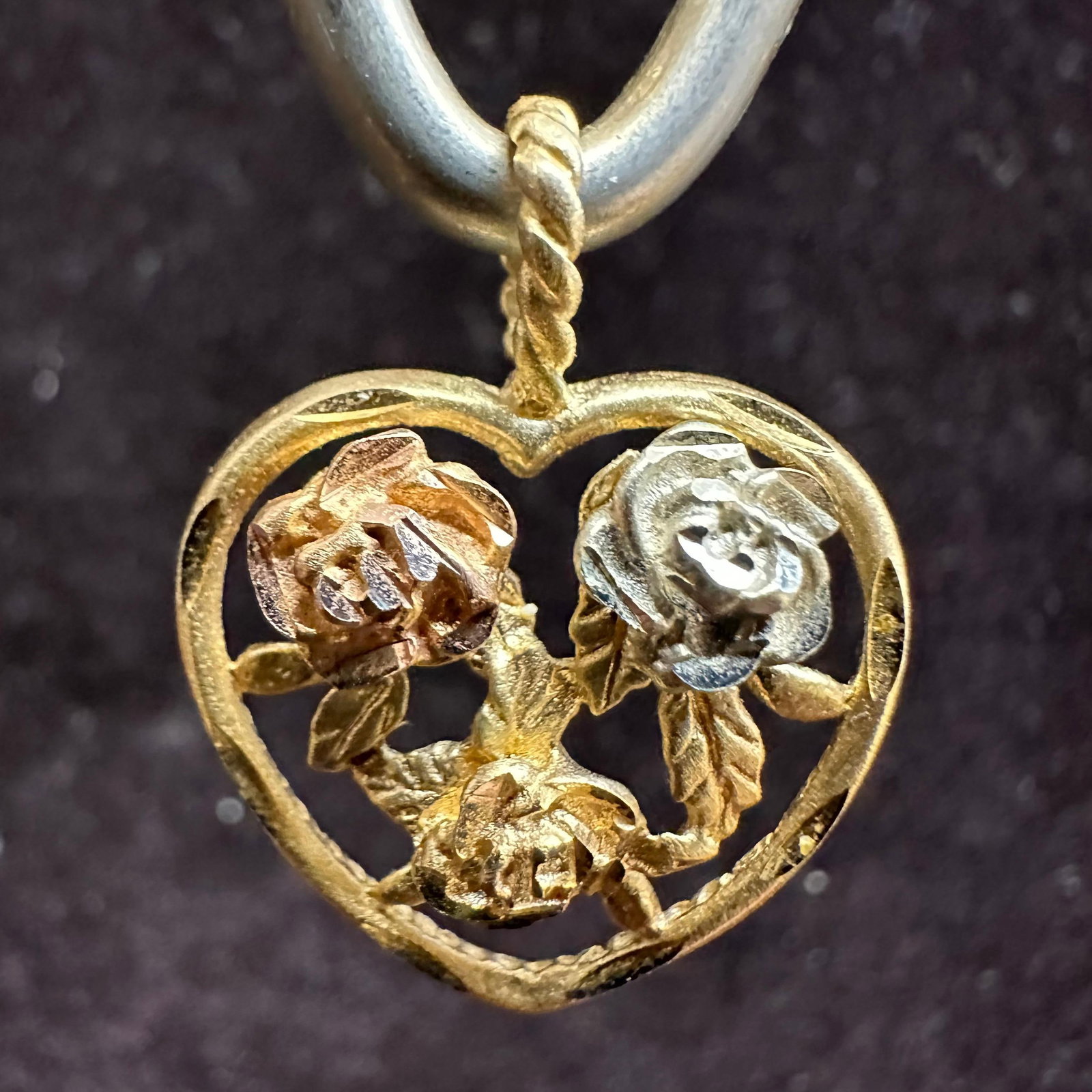 Flower Tri Color 14K Gold Heart Shaped Pendant V6: This item is in good pre-owned, previously used/displayed condition with noticeable light wear and surface scratches. Please reference all photos for full details. This piece of jewelry has been teste