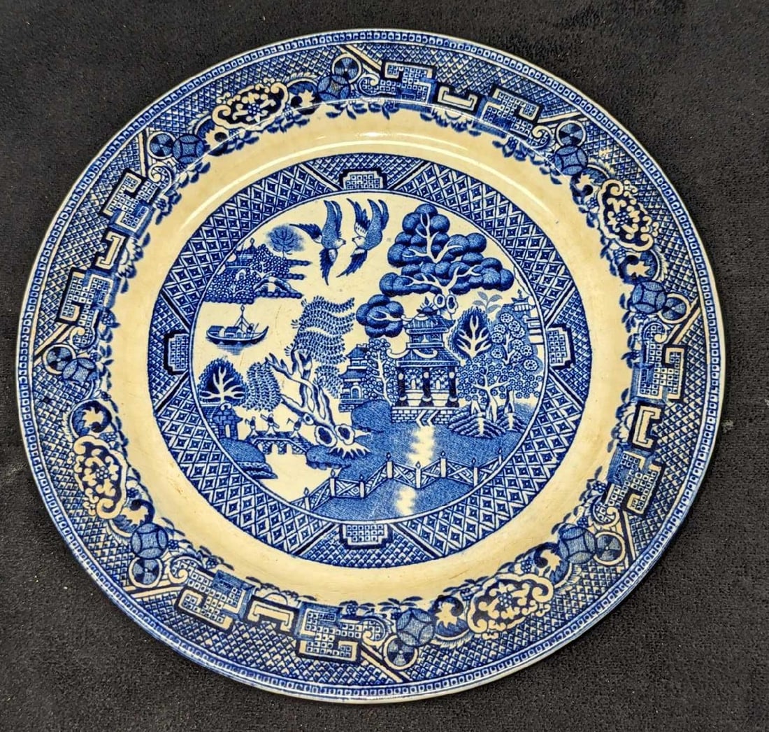 Vintage Blue Willow Woods Ware Wood And Sons Plate (1 of 6)