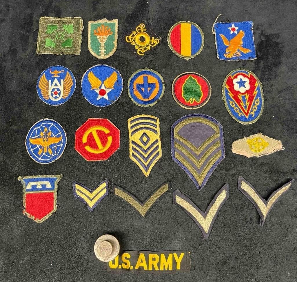 Random Bundle Of Military Uniform Patches: This lot contains a Random Bundle Of Military Uniform Patches. The bundle fits in a small 6 3/4" x 6 1/2" plastic bag. Total weight is 2 oz. Overall the Bundle is in good pre owned condition with some