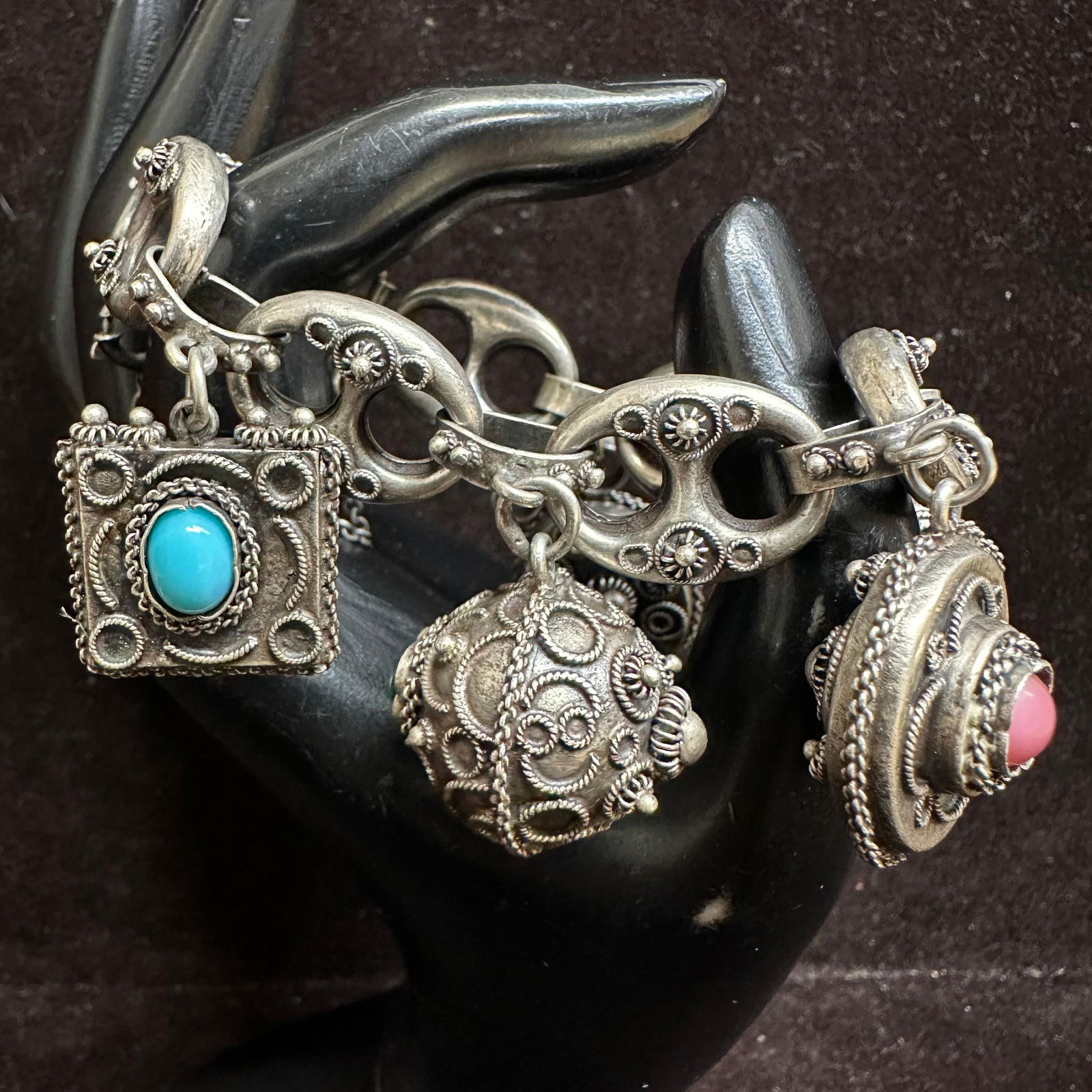 Etruscan Revival Style Design Silver Colored Faux Stone Setting Charm Silver Bracelet R94: This item is in good pre-owned, previously used/displayed condition with noticeable light wear and surface scratches. Please reference all photos for full details. This piece of jewelry has been teste