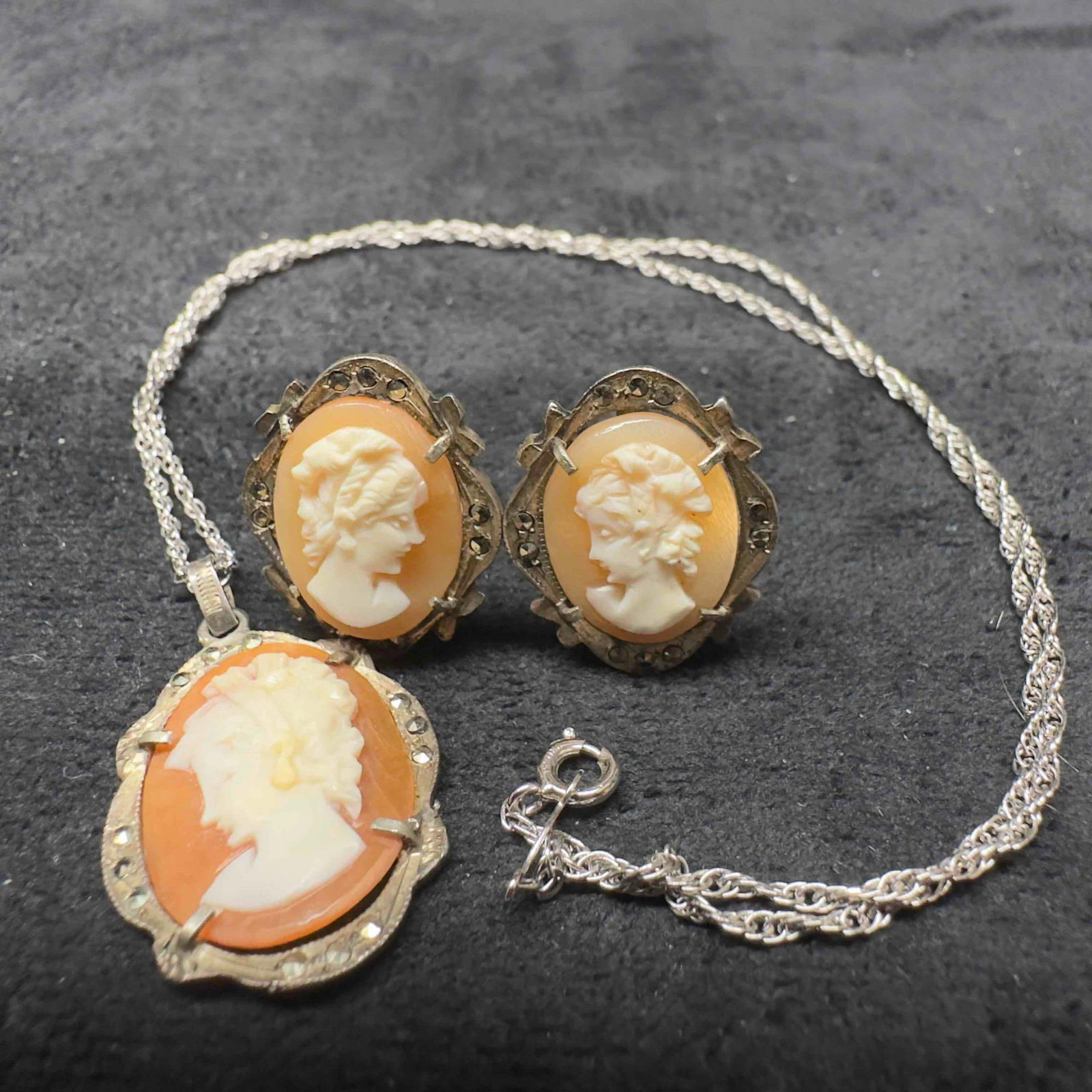 Cameo Sterling Silver Necklace and Earrings Set Z77 (1 of 14)