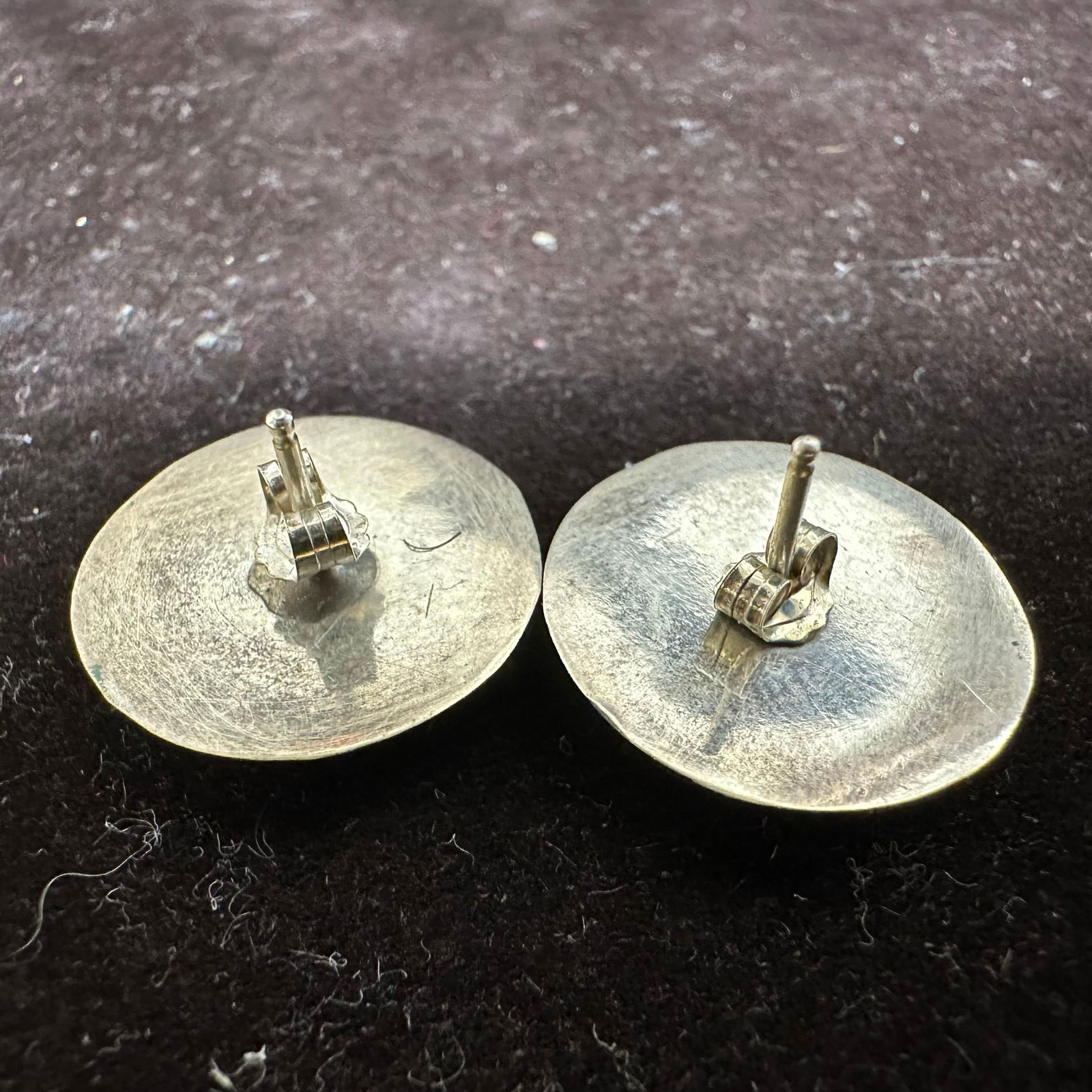 Stylized Flower Silver Round Earrings N47 - 2