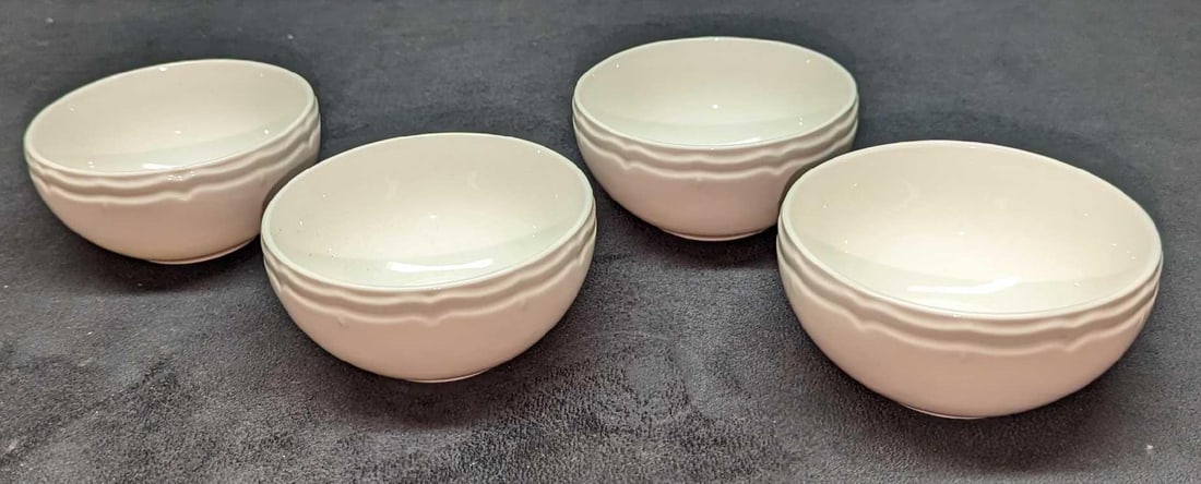 4 Gibson Designs Miranda China Fruit Bowls B: 4 Gibson Designs Miranda China Fruit Bowls B. Each is approx 4 1/2" x 2 1/4" x 4 1/2" and the total weight is 1.82lb. The bowls have no chips or cracks.