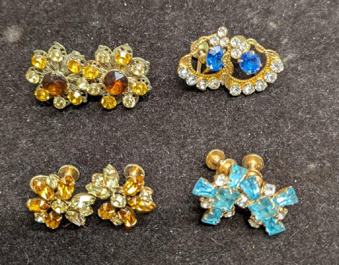 Vintage Unsigned Duane Rhinestone Screw Back Earrings Lot Of 4 (1 of 7)