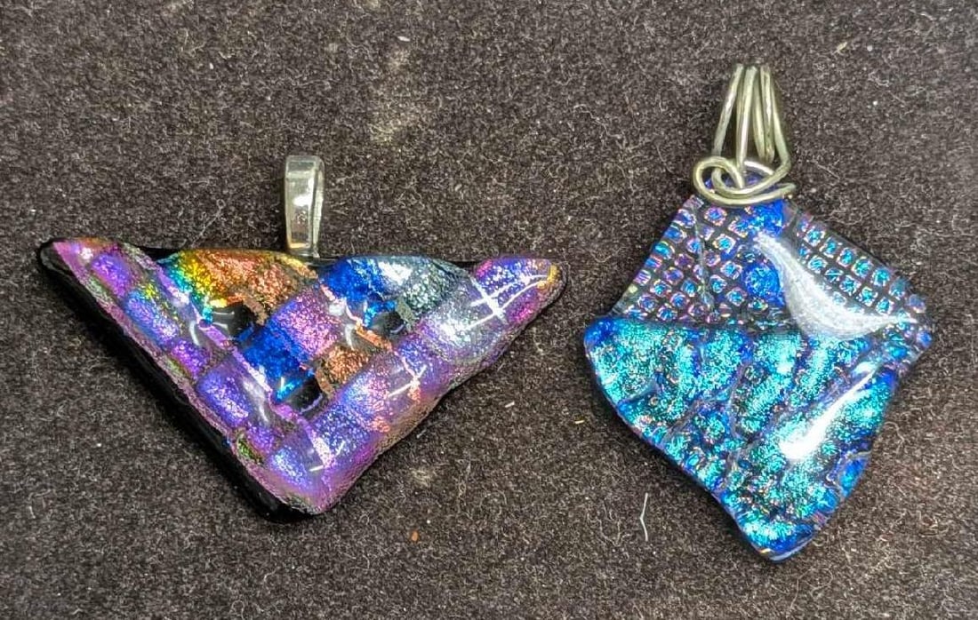Vintage Signed Colorful Hand Made Dichroic Glass Pendants: Vintage Signed Colorful Hand Made Dichroic Glass Pendants. This lot includes: (1) Blue Handmade Dichoric Glass Pendant. Is signed on the back by a "Misty Cordy". This is approx 2" x 1 1/2