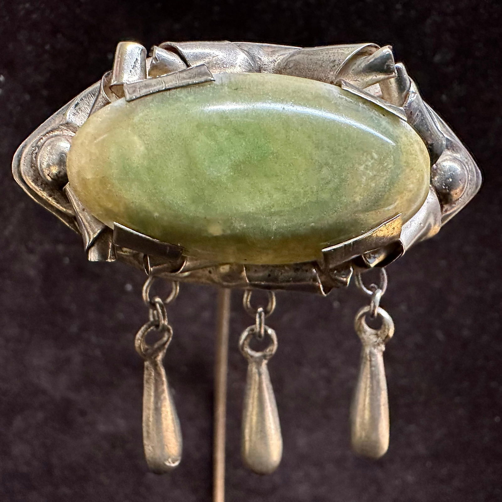Green Calcite Cabochon Silver Brooch Silverwork Dangle: This item is in good pre-owned, previously used/displayed condition with noticeable light wear and surface scratches. Please reference all photos for full details. This piece of jewelry has been