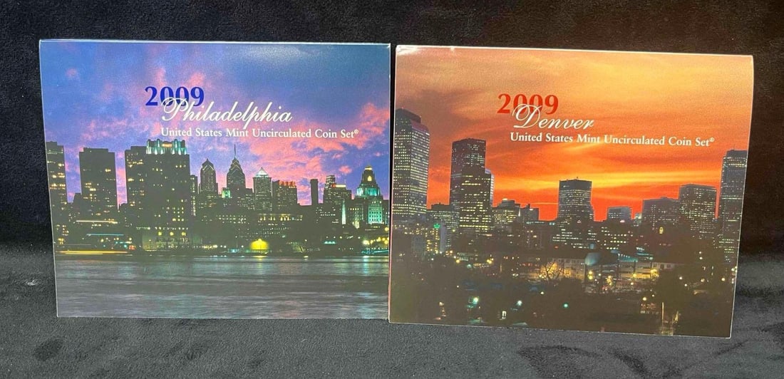 2009 United States Mint Denver & Philadelphia Uncirculated Coin Sets: This lot contains the 2009 United States Mint Denver & Philadelphia Uncirculated Coin Sets. The sets fit in a small 5 1/2" x 6 1/2" box. Total weight is approx 0.6lbs. Overall the coin sets 