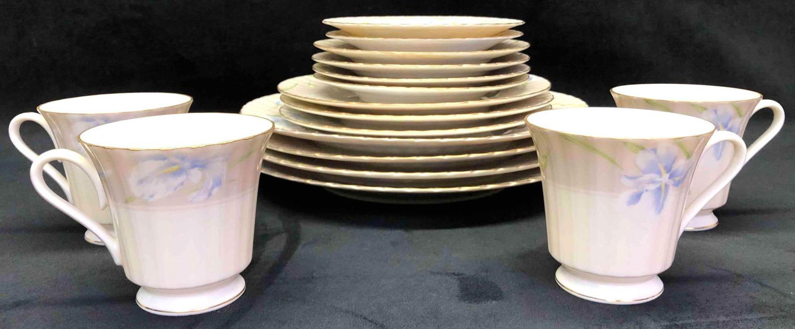 Mikasa Ballantyne 17 Piece Set Of Bone China (1 of 14)