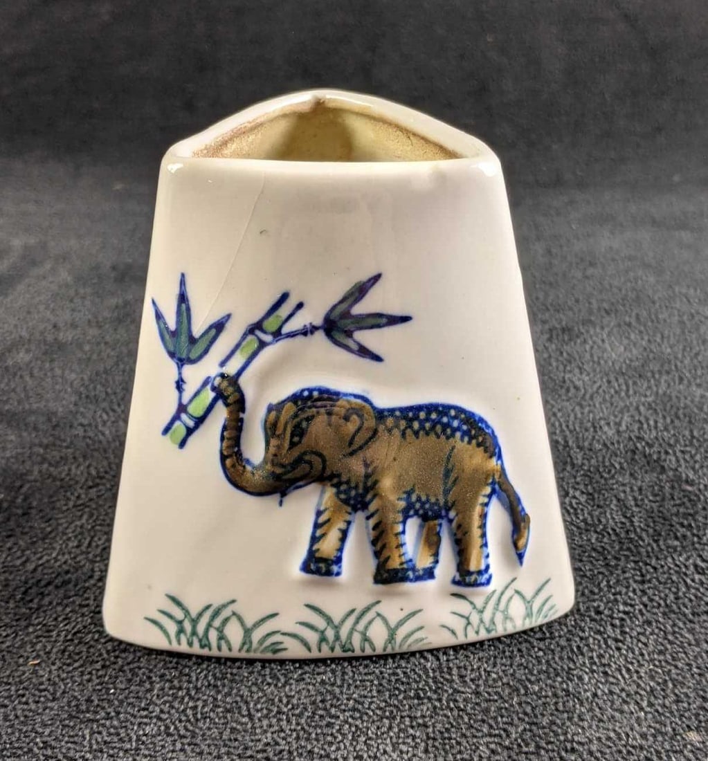 Assorted Small Chinese Ceramic Vases - 4