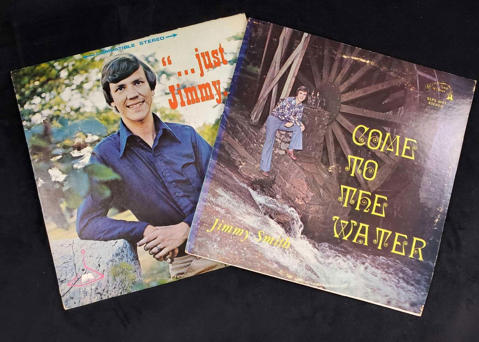 Autographed Jimmy Smith Vinyl LPs Lot Of Two (1 of 7)