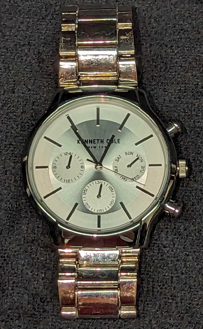 Kenneth Cole Men's Multifunction Silver Tone Watch - 2