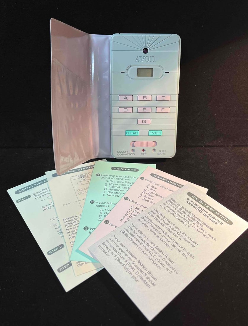 Vintage 1991 Avon Personalized Beauty Consultant: This lot contains a Vintage 1991 Avon Personalized Beauty Consultant. It is approx 5 3/4" x 3 1/4" x 1" and it weighs about 0.3lbs. Overall the Avon Personalized Beauty Consultant is in good used