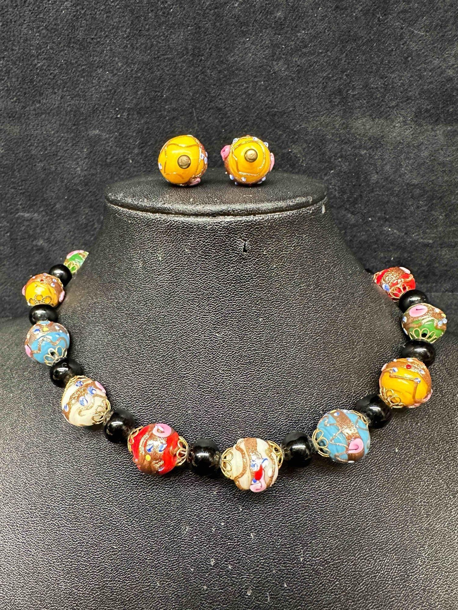 Murano Venetian Lamp Work Glass Multi Color Copper Accent Bead Necklace and Yellow Earrings Set F19: Murano Venetian Lamp Work Glass Multi Color Copper Accent Bead Necklace and Yellow Earrings Set F19. Necklace and earrings with multi colored glass beads with beautiful hand painted floral designs on