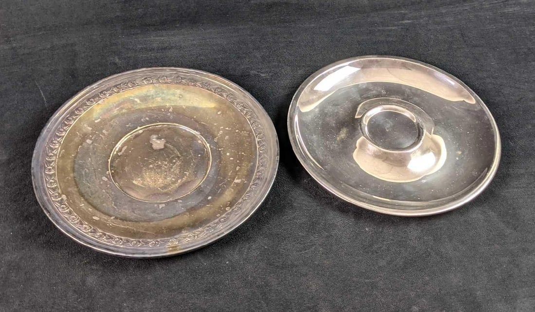Two Vintage Silverplate Serving Plates - 6